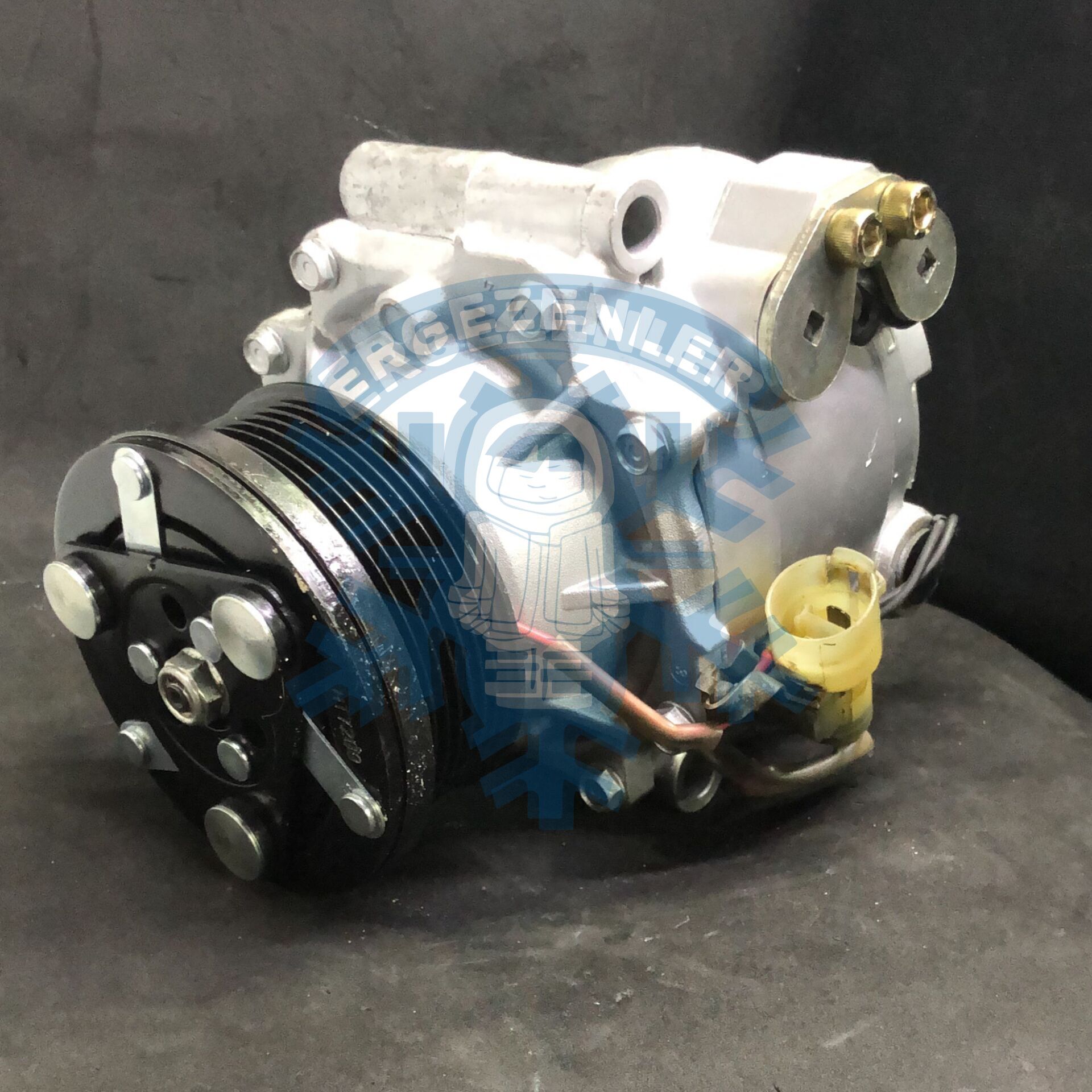 Kompresör 'REVİZYONLU' LAND ROVER SALYANGOZ TİP