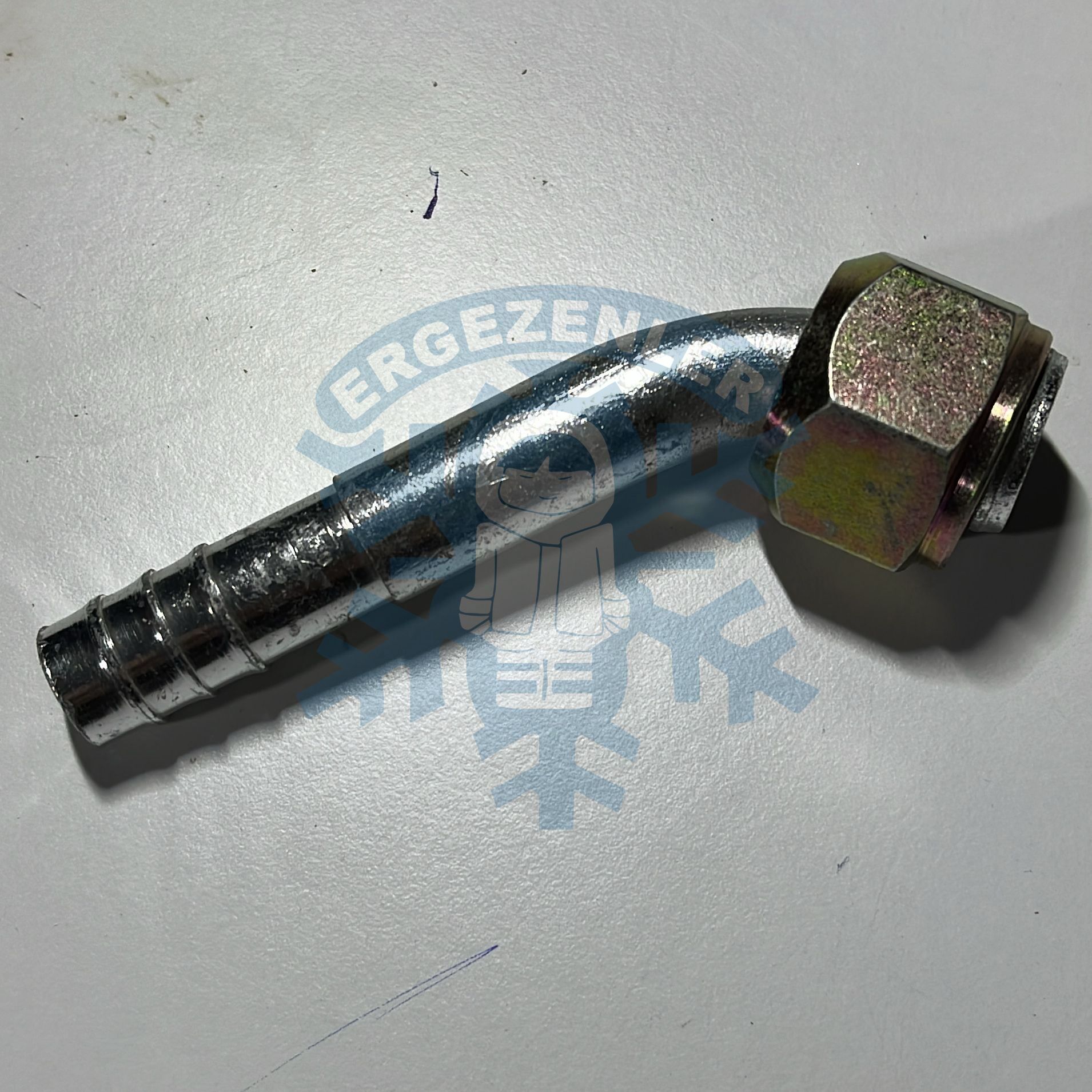 16mm UNIVERSAL ERKEK APARAT