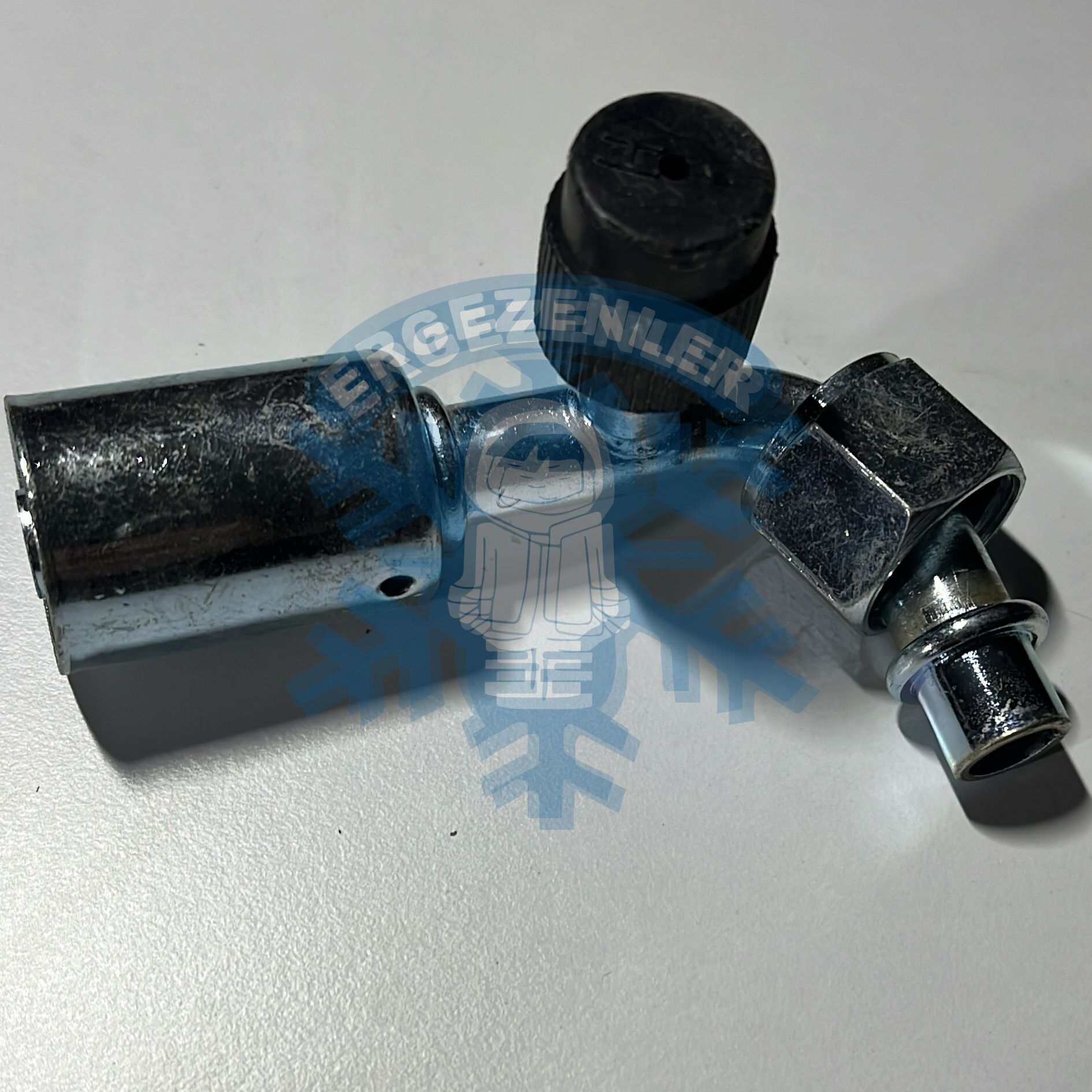 10mm BASINÇ PORTLU KAPSÜLLÜ DEMİR L APARAT