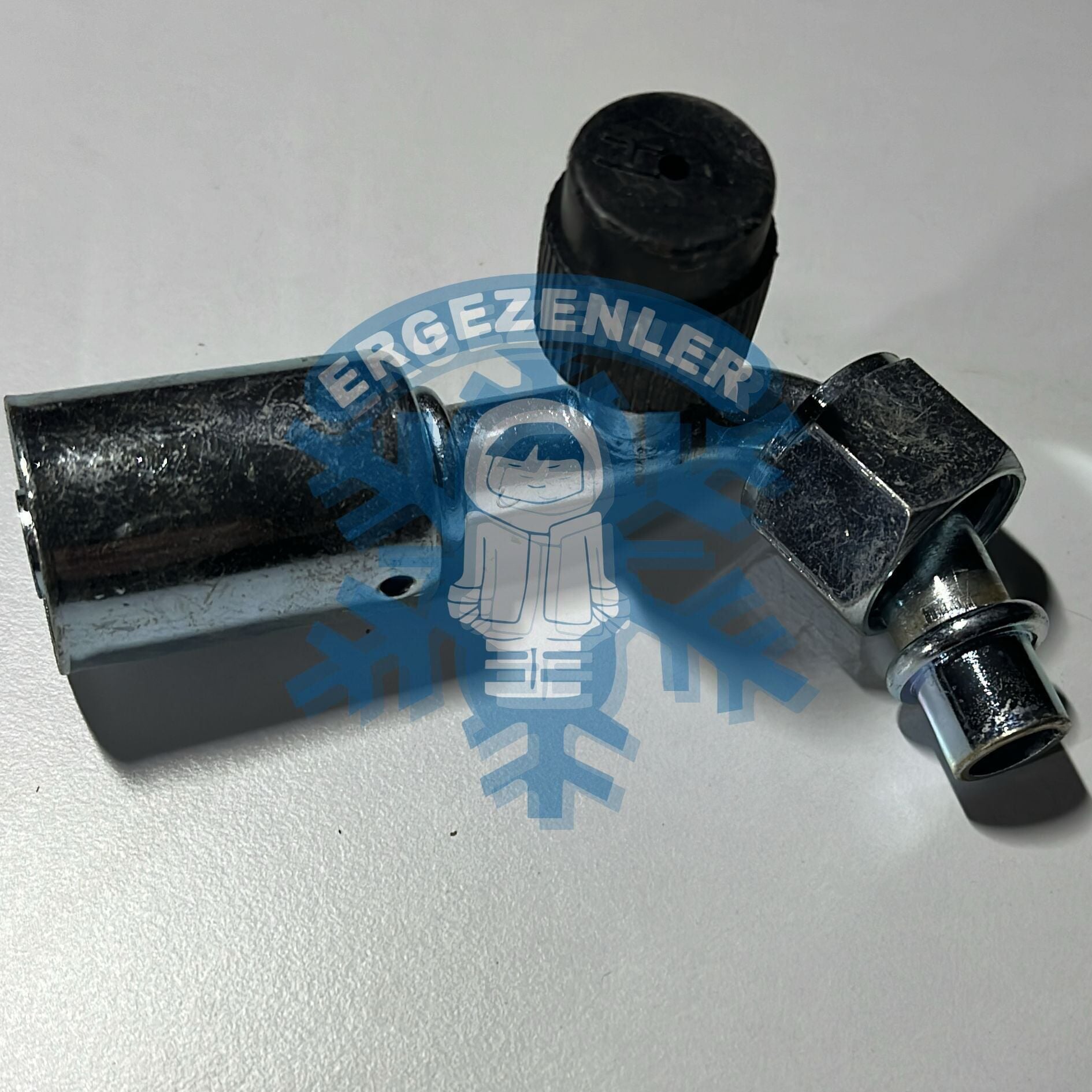 10mm BASINÇ PORTLU KAPSÜLLÜ DEMİR L APARAT