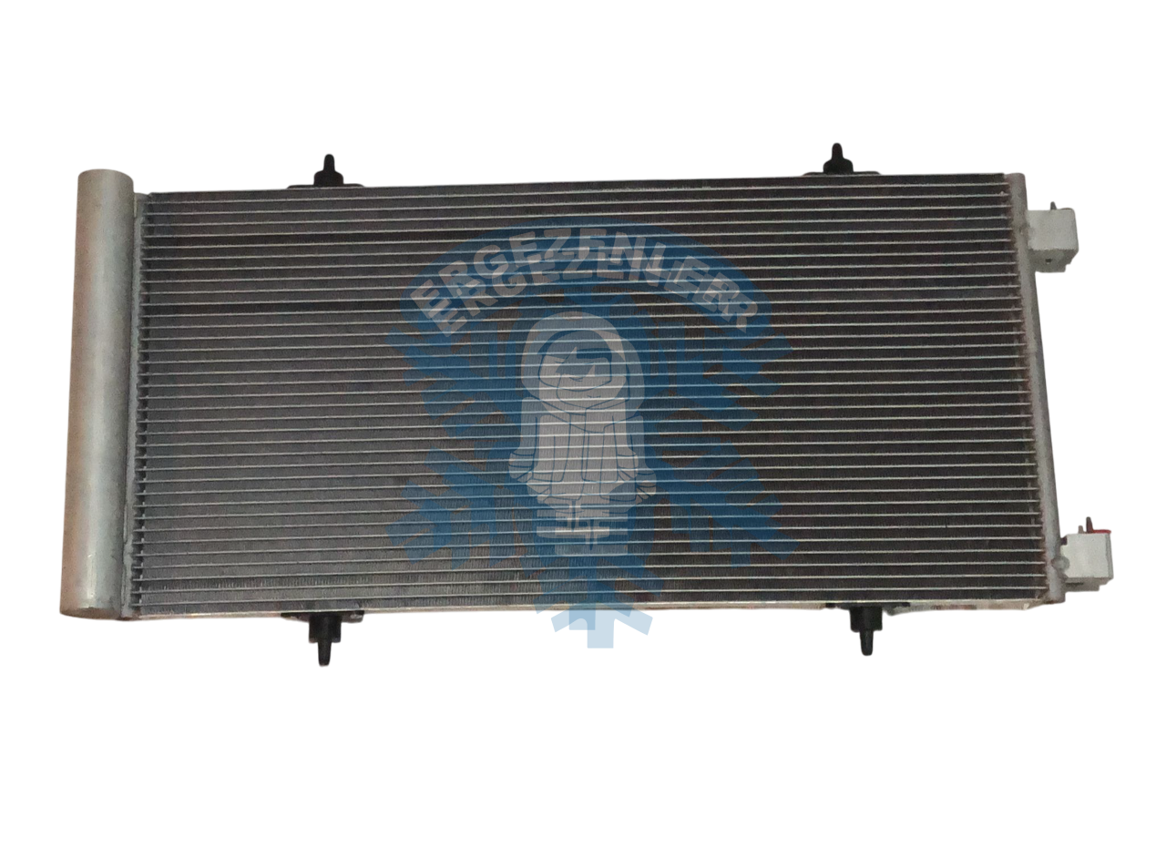 RADYATÖR, LANCİA PHEDRA ÖLÇÜ: 74.5x36 cm