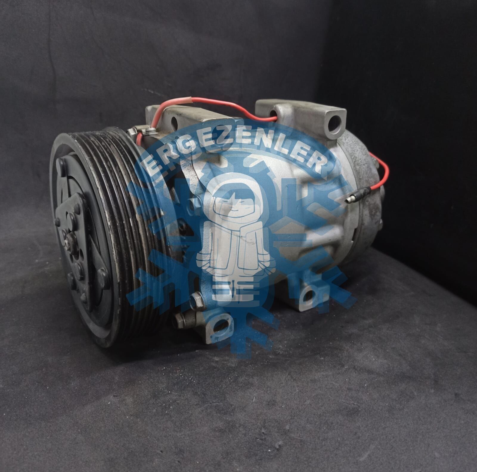 Kompresör 'REVİZYONLU' UNİVERSAL SAPLAMALI 7PK 12V