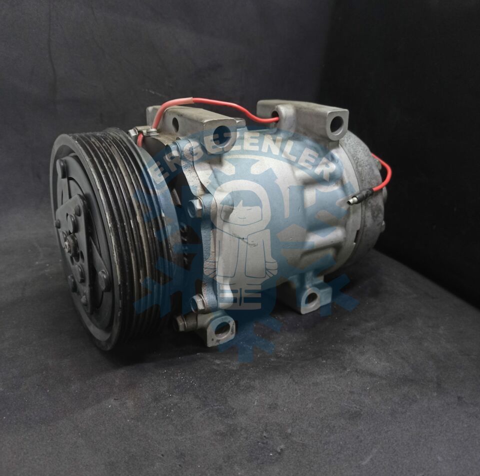 Kompresör 'REVİZYONLU' UNİVERSAL SAPLAMALI 7PK 12V