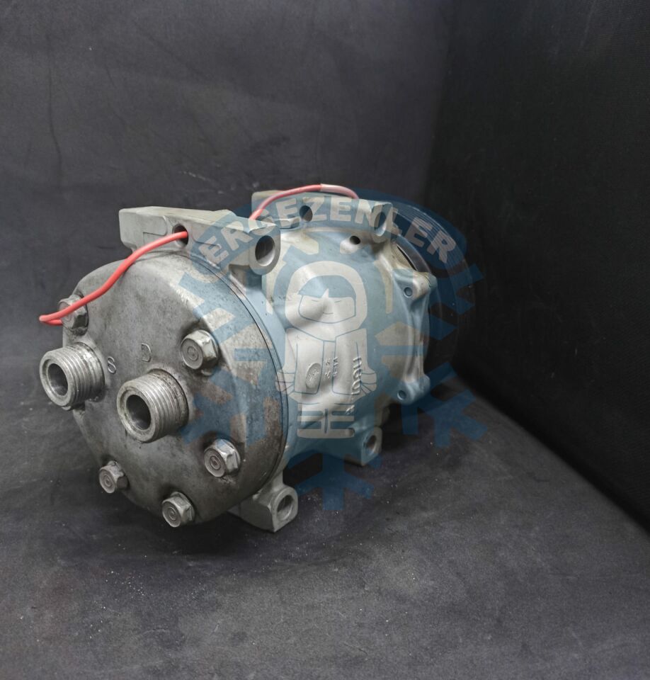 Kompresör 'REVİZYONLU' UNİVERSAL SAPLAMALI 7PK 12V