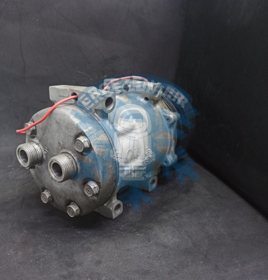 Kompresör 'REVİZYONLU' UNİVERSAL SAPLAMALI 7PK 12V