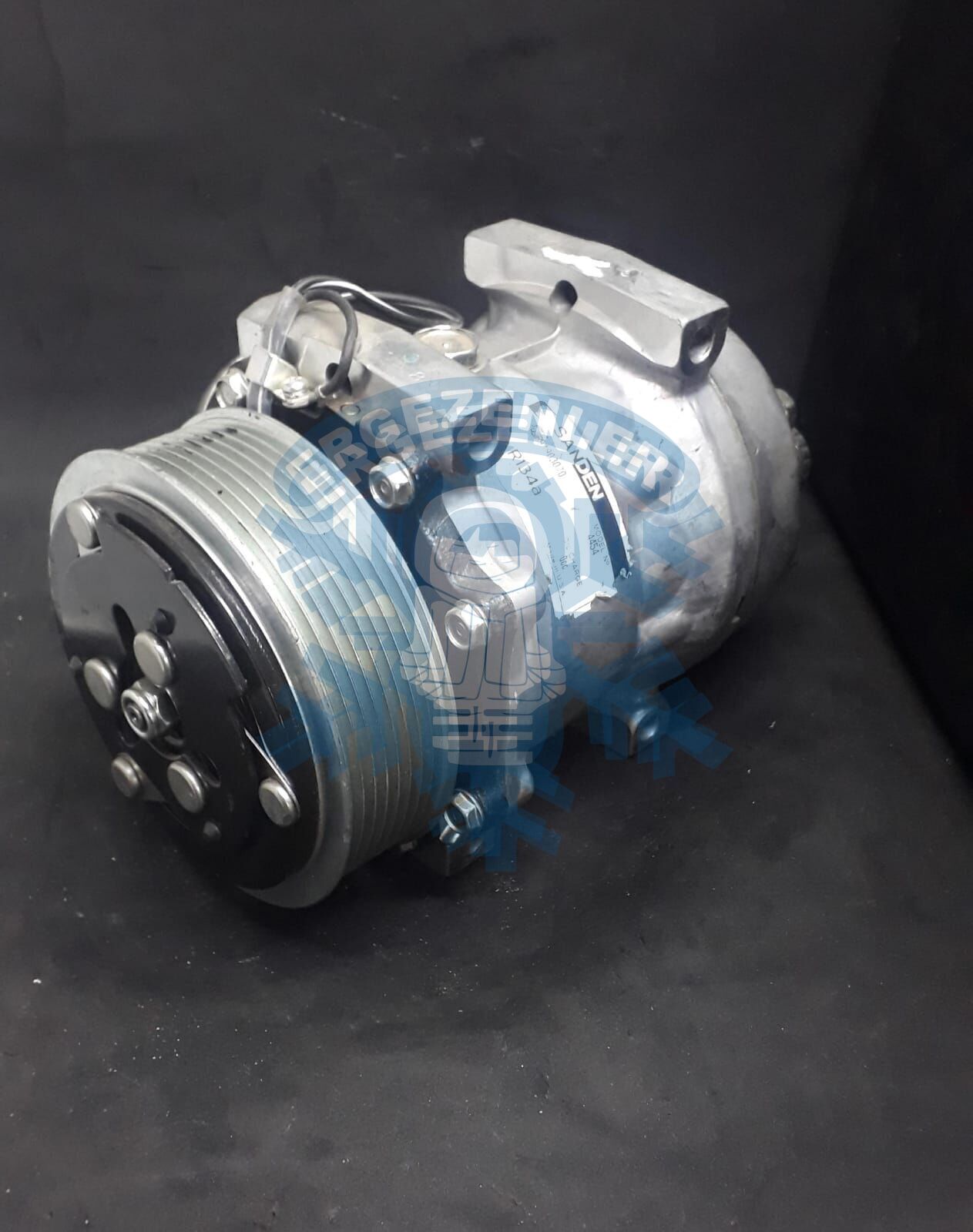 Kompresör 'REVİZYONLU' UNİVERSAL SD7H13 SAPLAMALI 32'LİK ÇIKIŞ