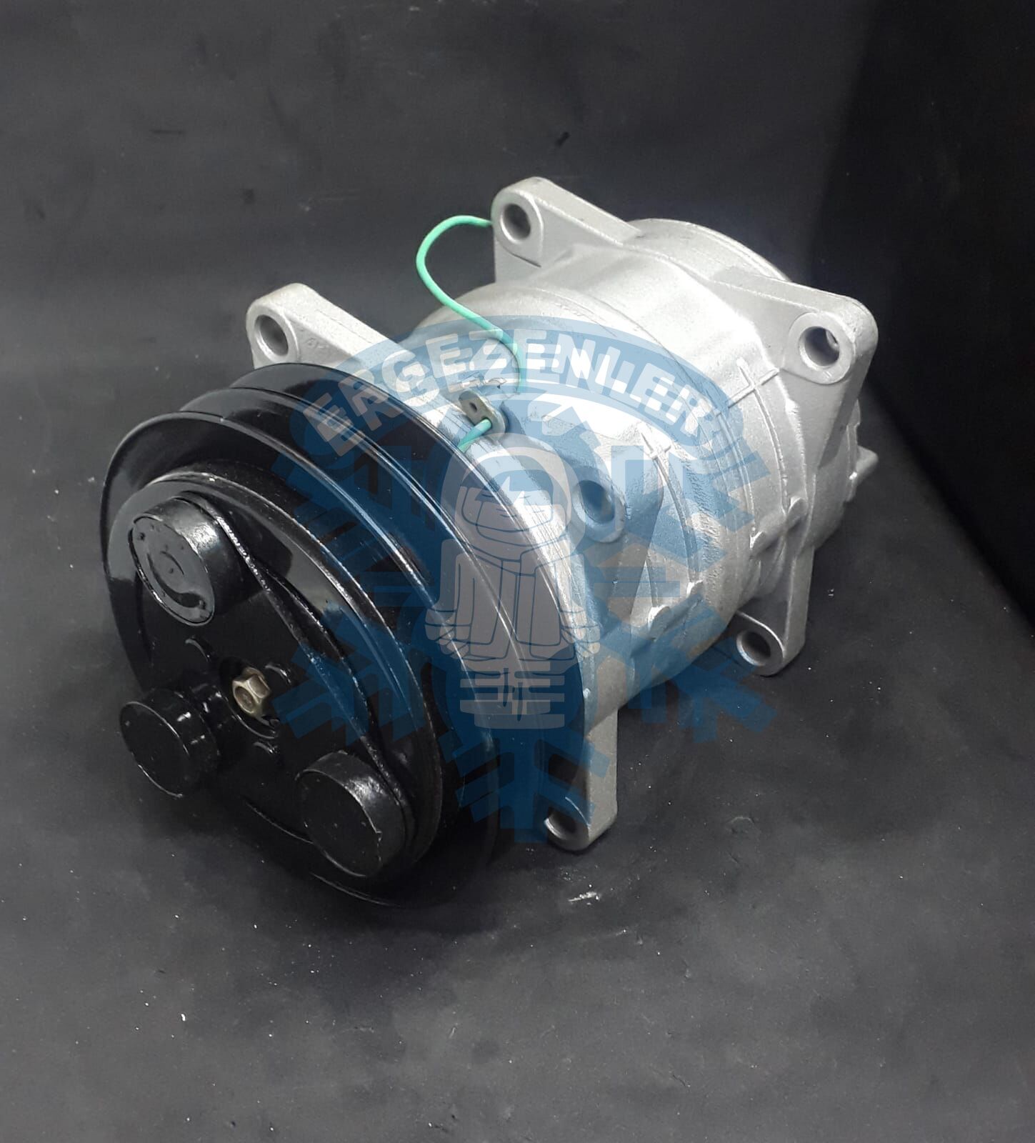 Kompresör 'REVİZYONLU' TM16 24V  V KASNAK KULAKLI