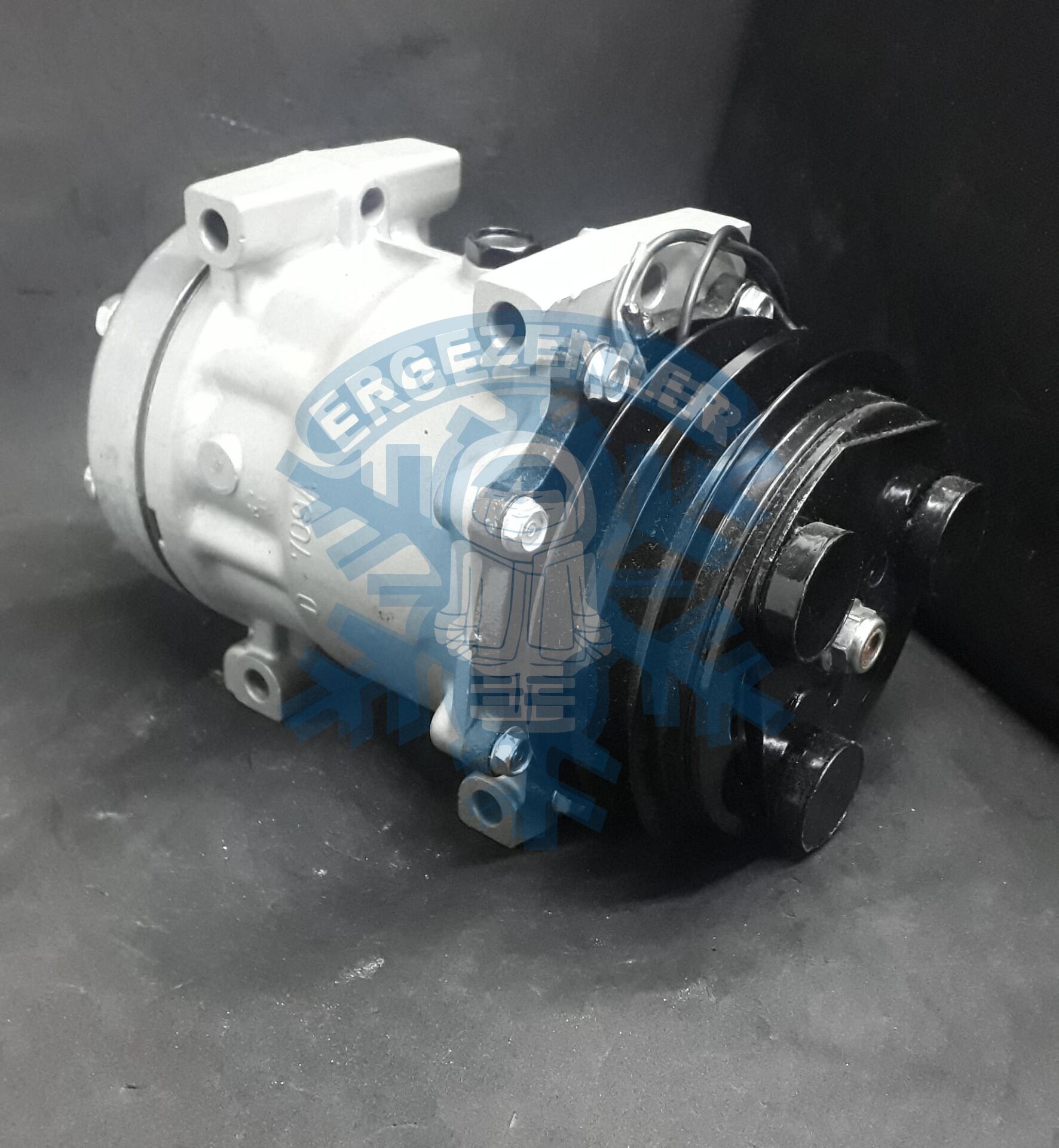 Kompresör 'REVİZYONLU' UNİVERSAL SAPLAMALI ARKADAN ÇIKIŞ