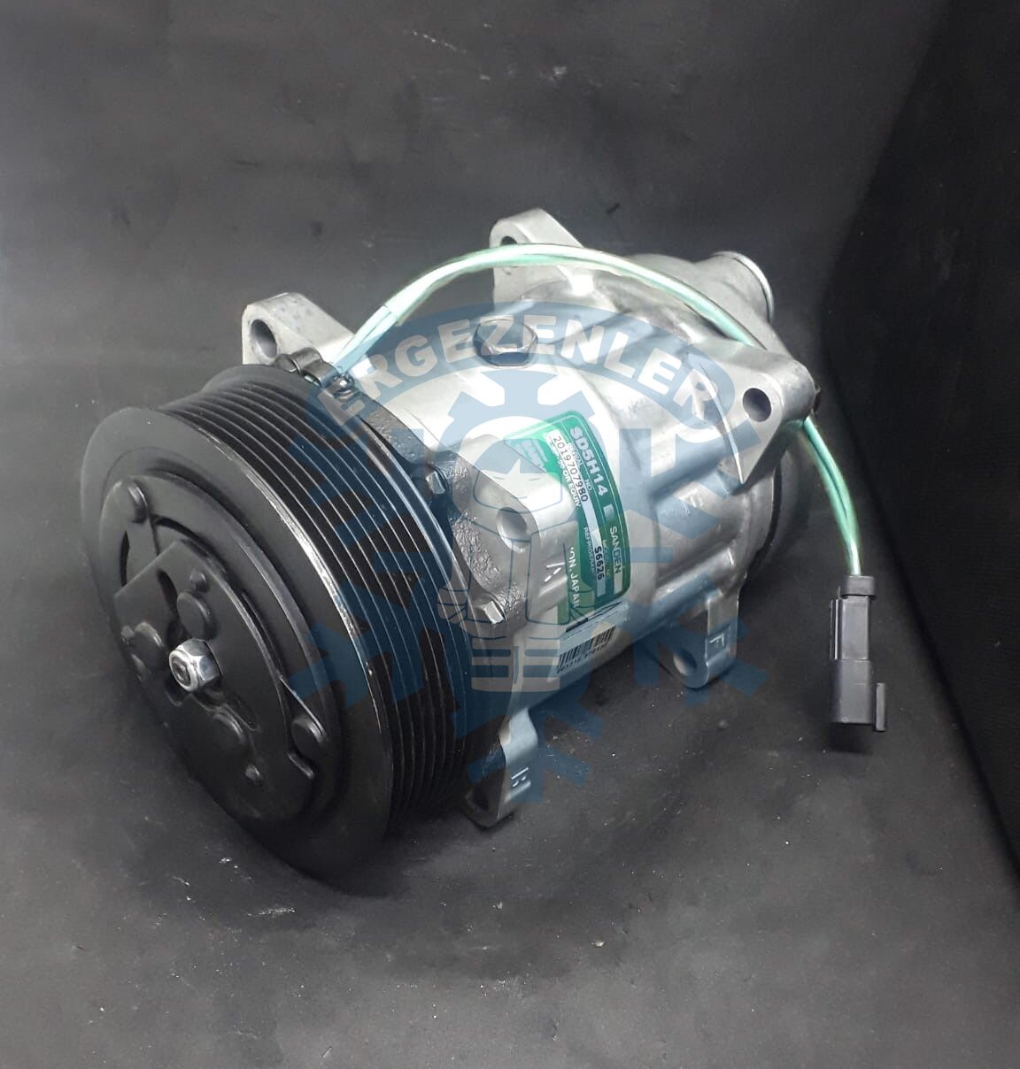 Kompresör İŞ MAKİNESİ SD7H14 KULAKLI 8PK