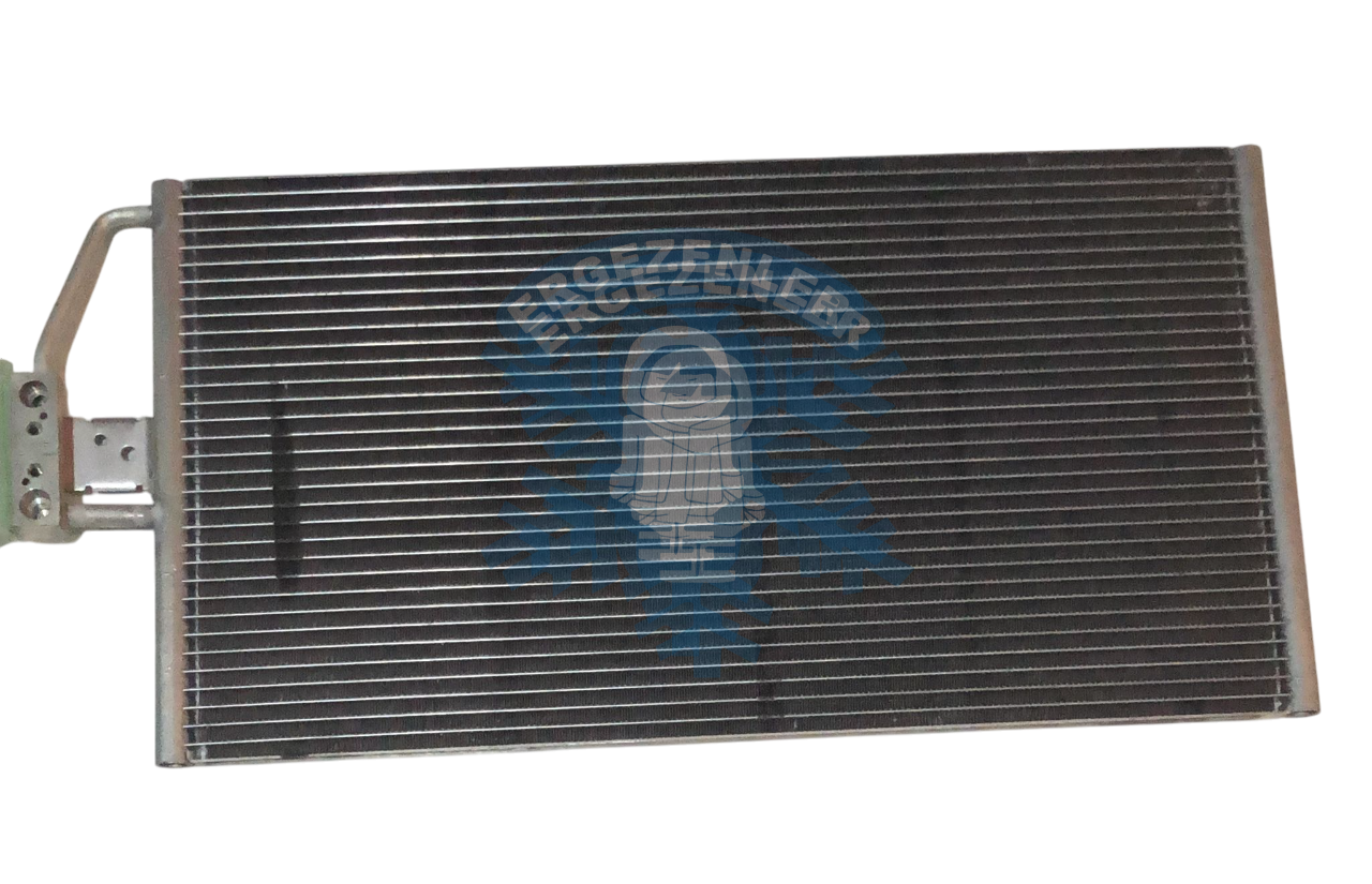 RADYATÖR, BMW E39 ''5KASA , ÖLÇÜ: 63x33 cm