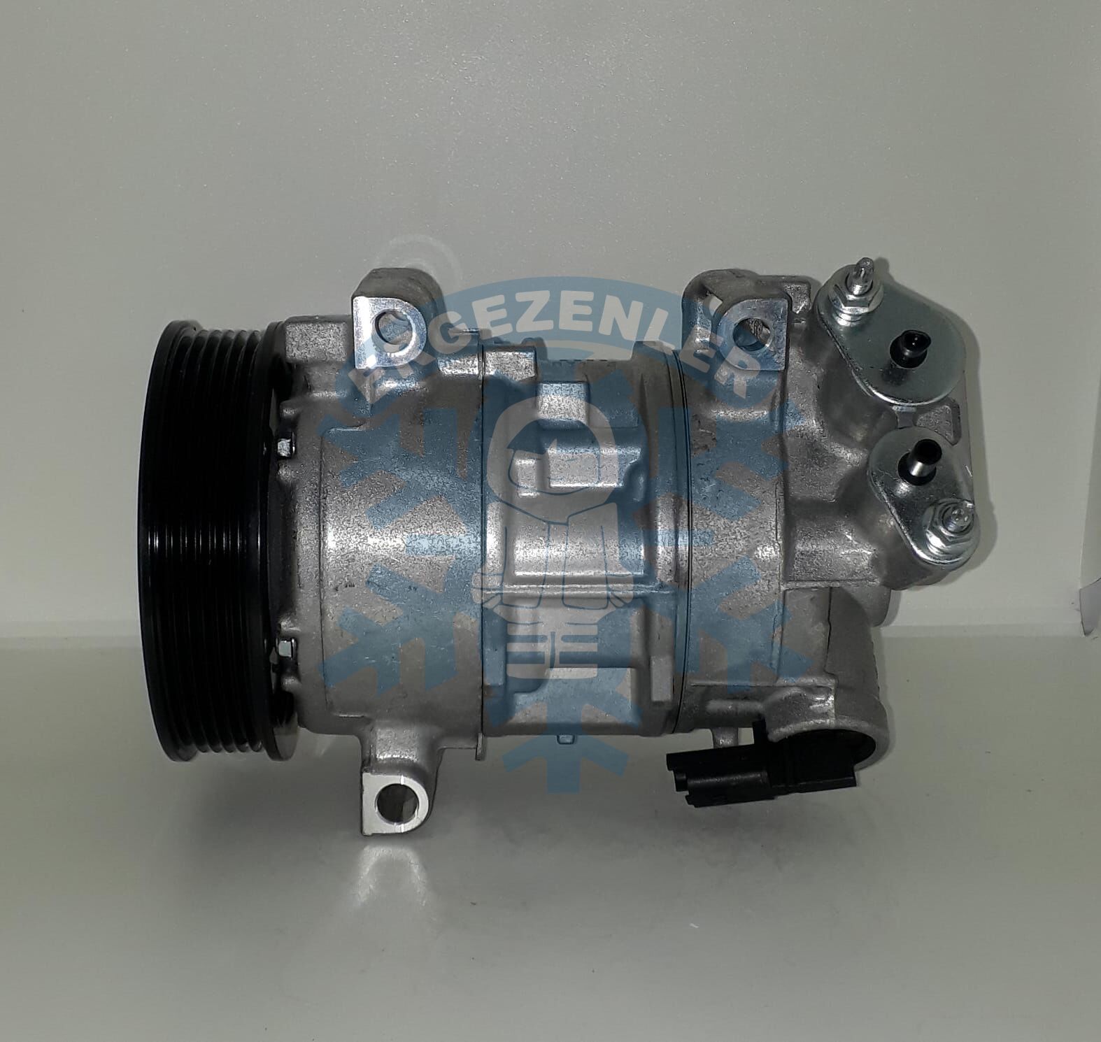 Kompresör CITROEN CACTUS - PEUGEOT 6PK