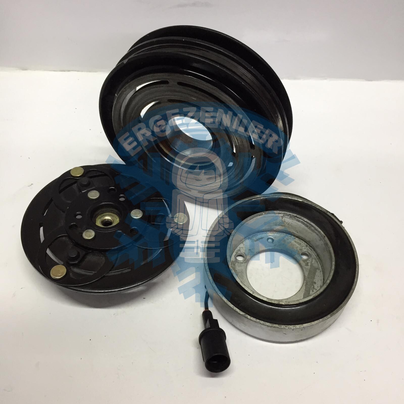 İŞ MAKİNESİ V KASNAK VALEO TİPİ