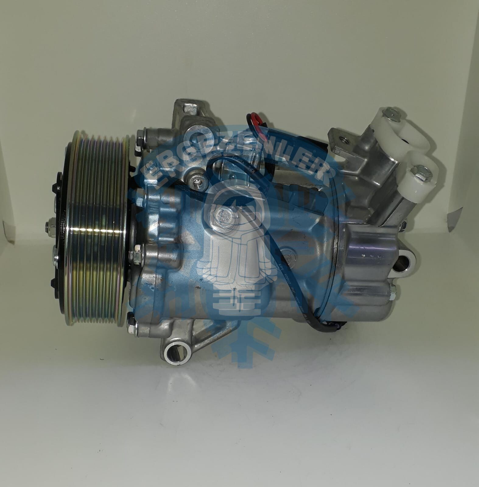 Kompresör Renault Clıo 5, Captur, Talısman ( OE: 926002888R, 926003358R, 926005450R, 926008955R)