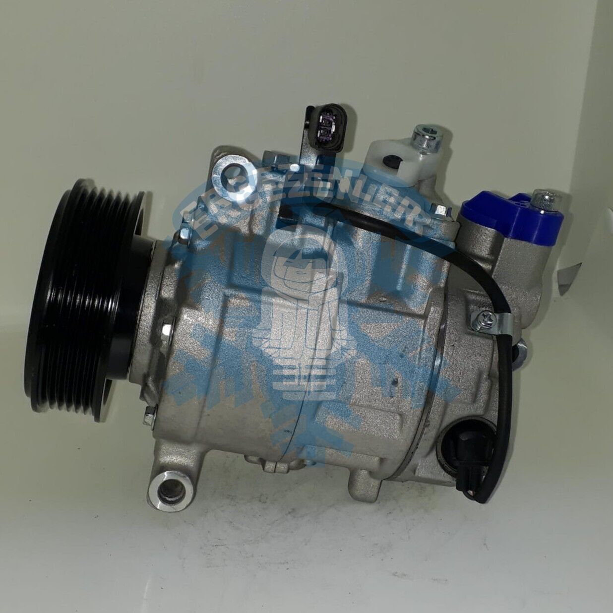 Kompresör AUDİ A4-A6 ''06>08 KÜÇÜK TİP