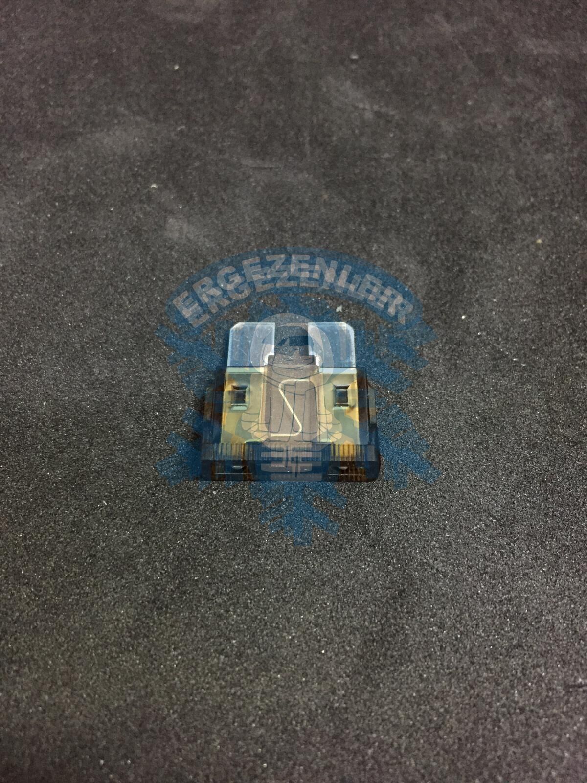 7.5A GENİŞ SİGORTA