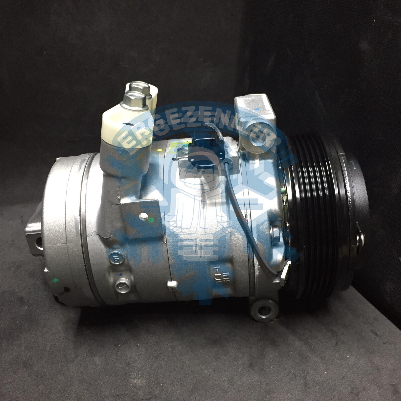 Kompresör VALEO815481 Nissan Navara 2,3 Dci 15>, MERCEDES BENZ X CLASS 250 d 17-20, Renault Alaskan 2,3 Dci