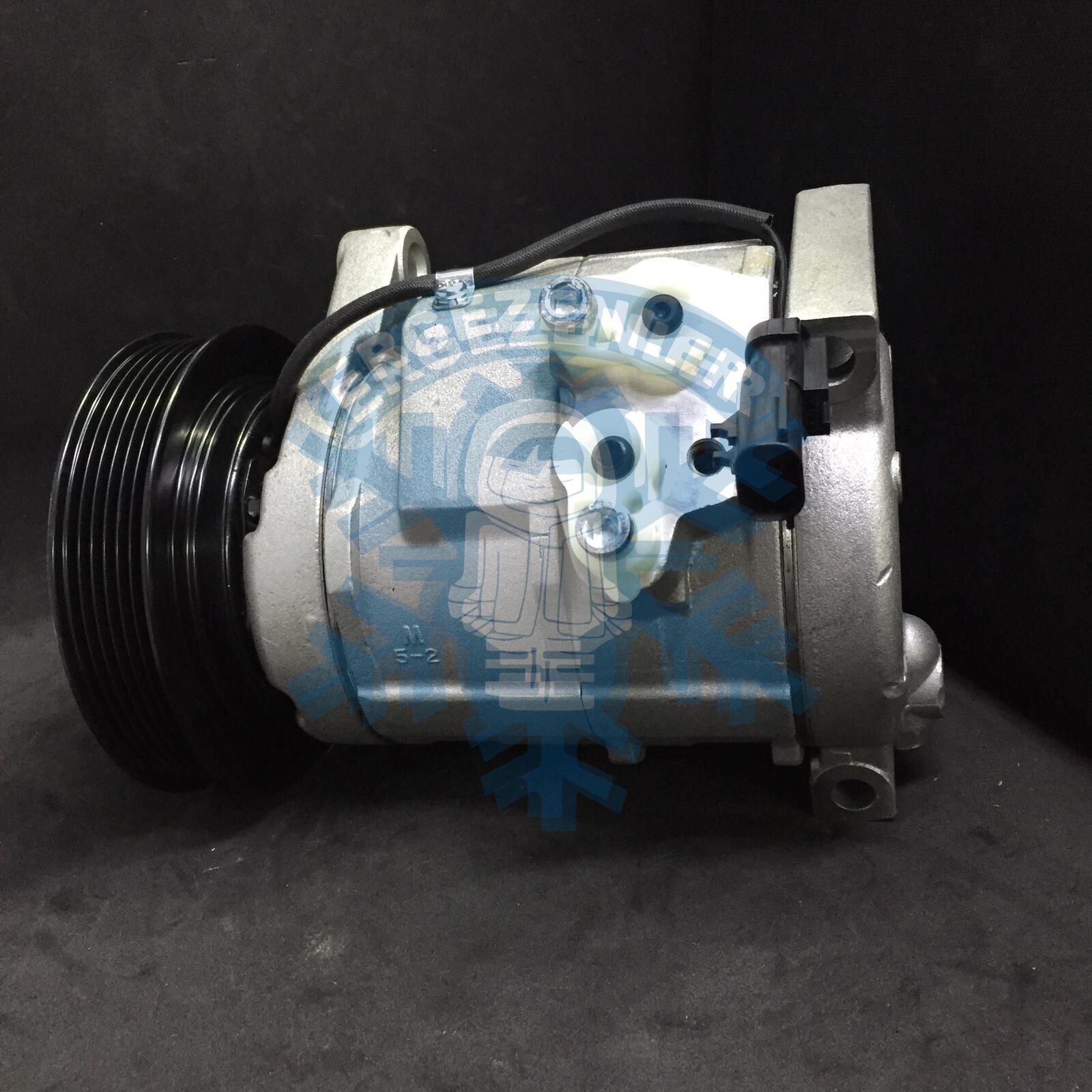 Kompresör CHRYSLER VOYAGER, DODGE CARAVAN