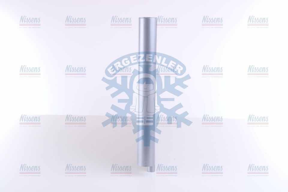 RADYATÖR, NISSENS 940743, VOLVO XC 90 II (14-) D4I , ÖLÇÜ: 680x379x16 mm