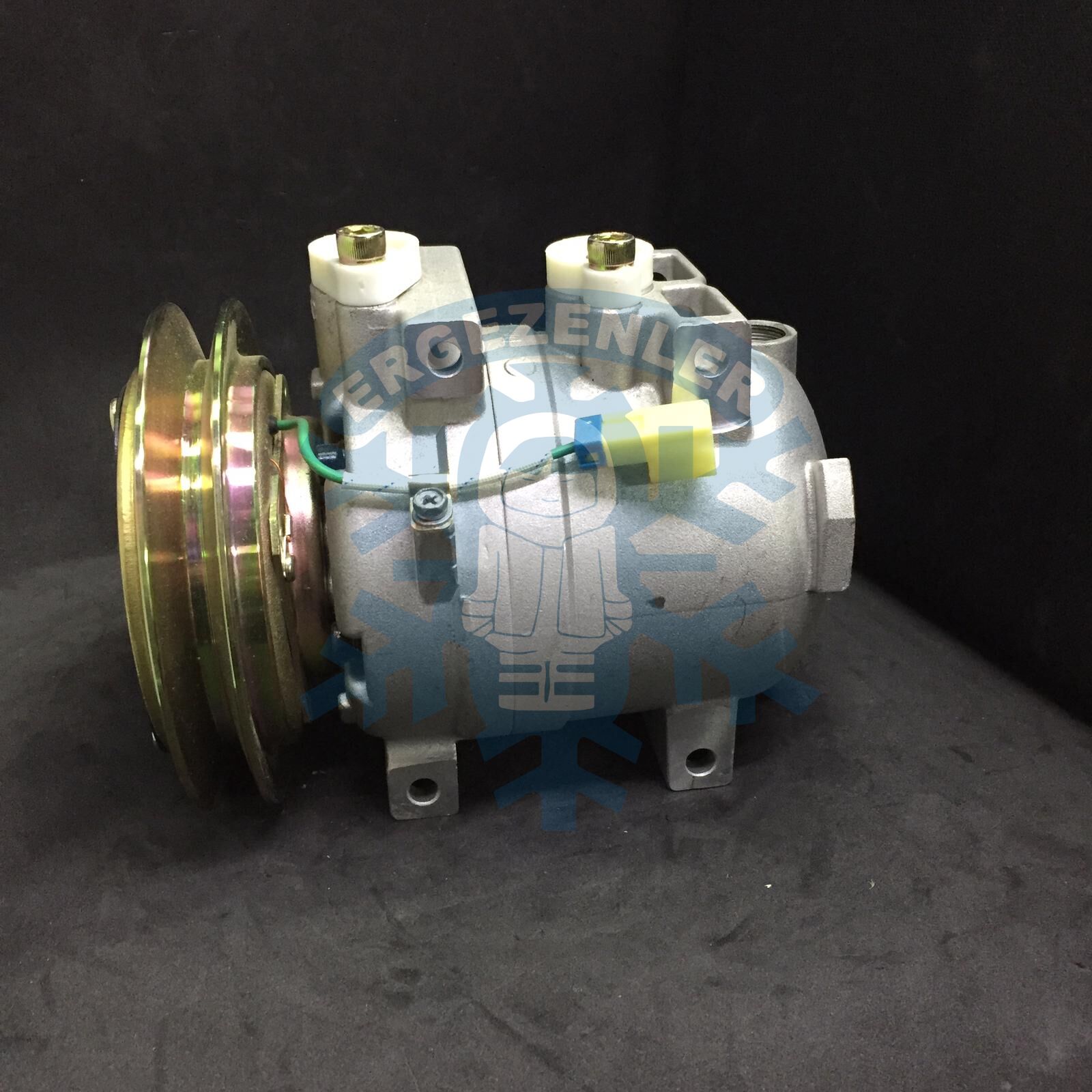 Kompresör HYUNDAİ İŞ MAKİNESİ