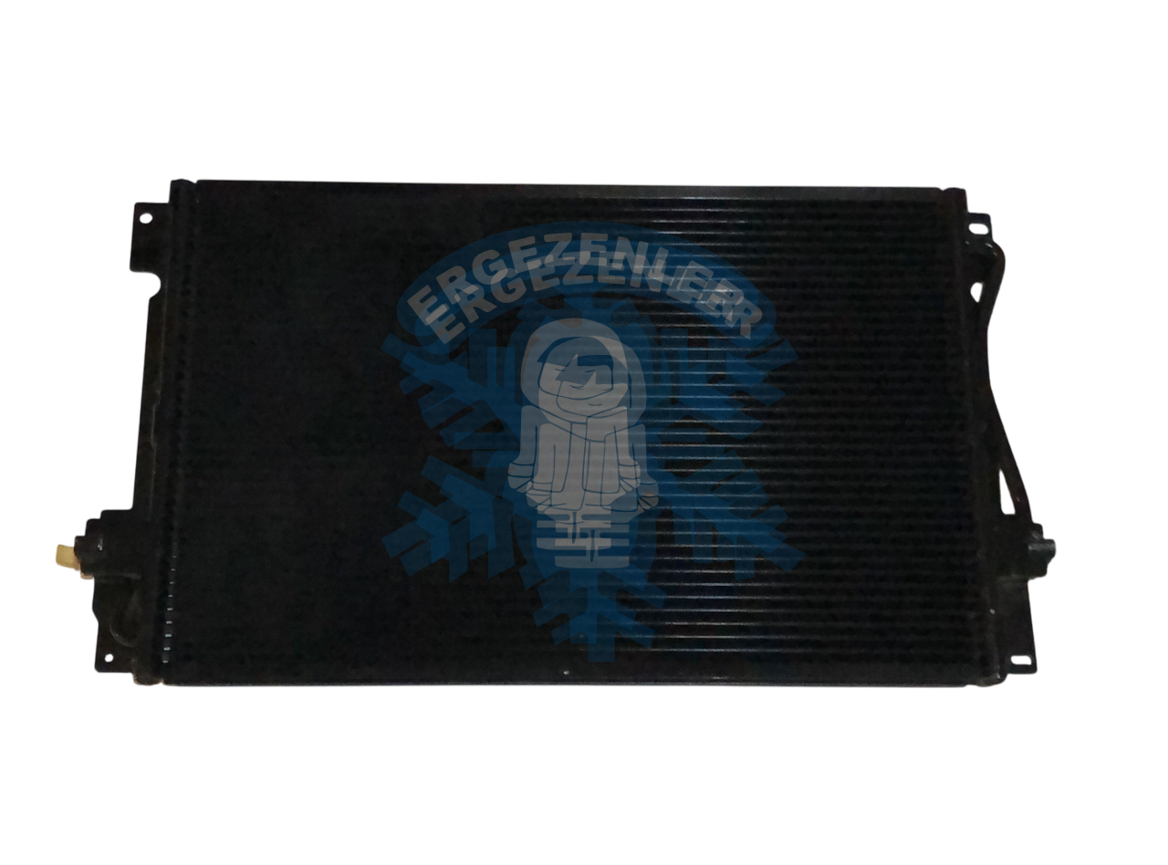 RADYATÖR, VOLVO , ÖLÇÜ: 61.5x40 cm