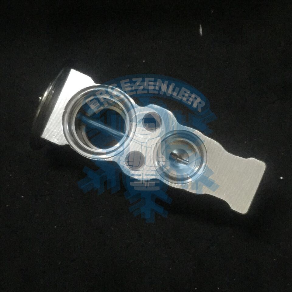 Toyota EXPANSION VALF