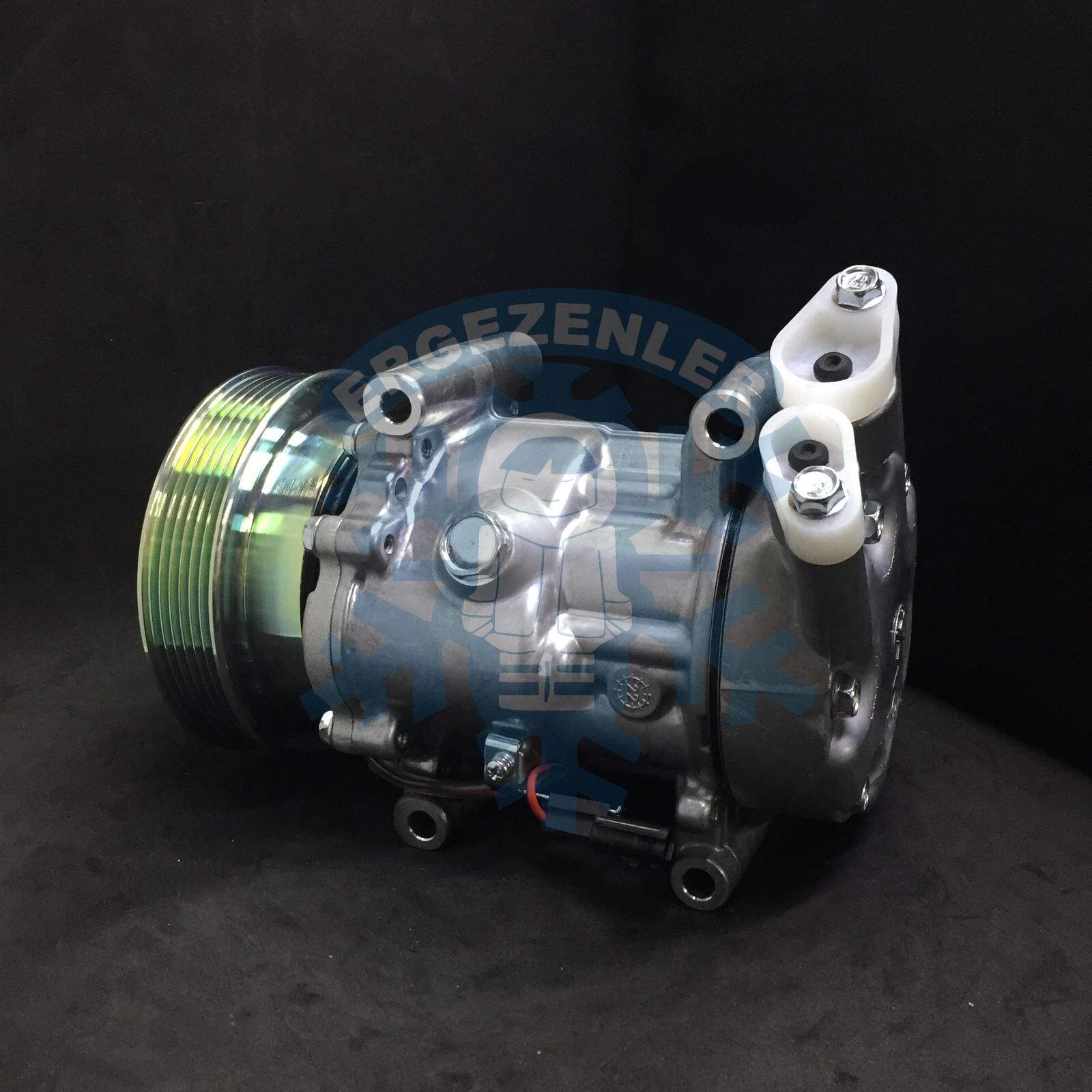 Kompresör RENAULT FLUENCE, KANGOO, CLİO, JUKE, QASHQAİ (PİSTONLU)