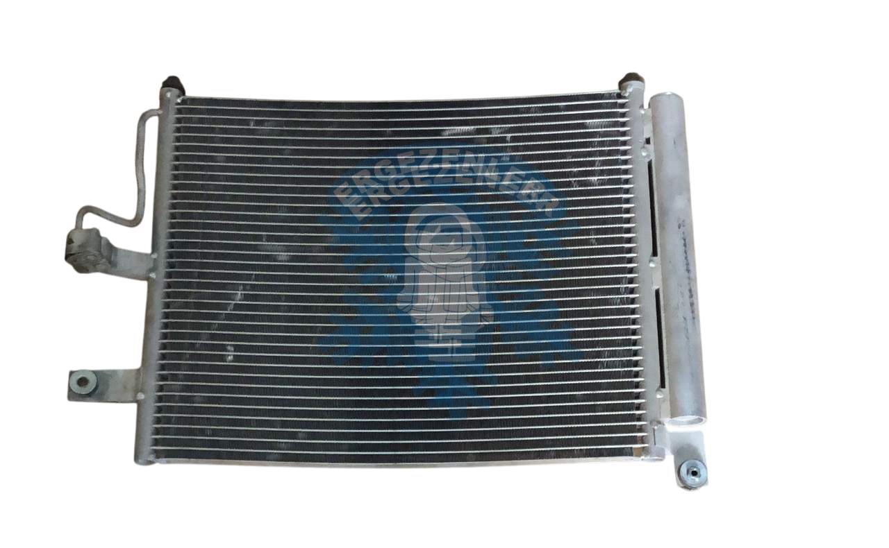 RADYATÖR, HYUNDAİ / 6 , ÖLÇÜ: 46.5x36 cm