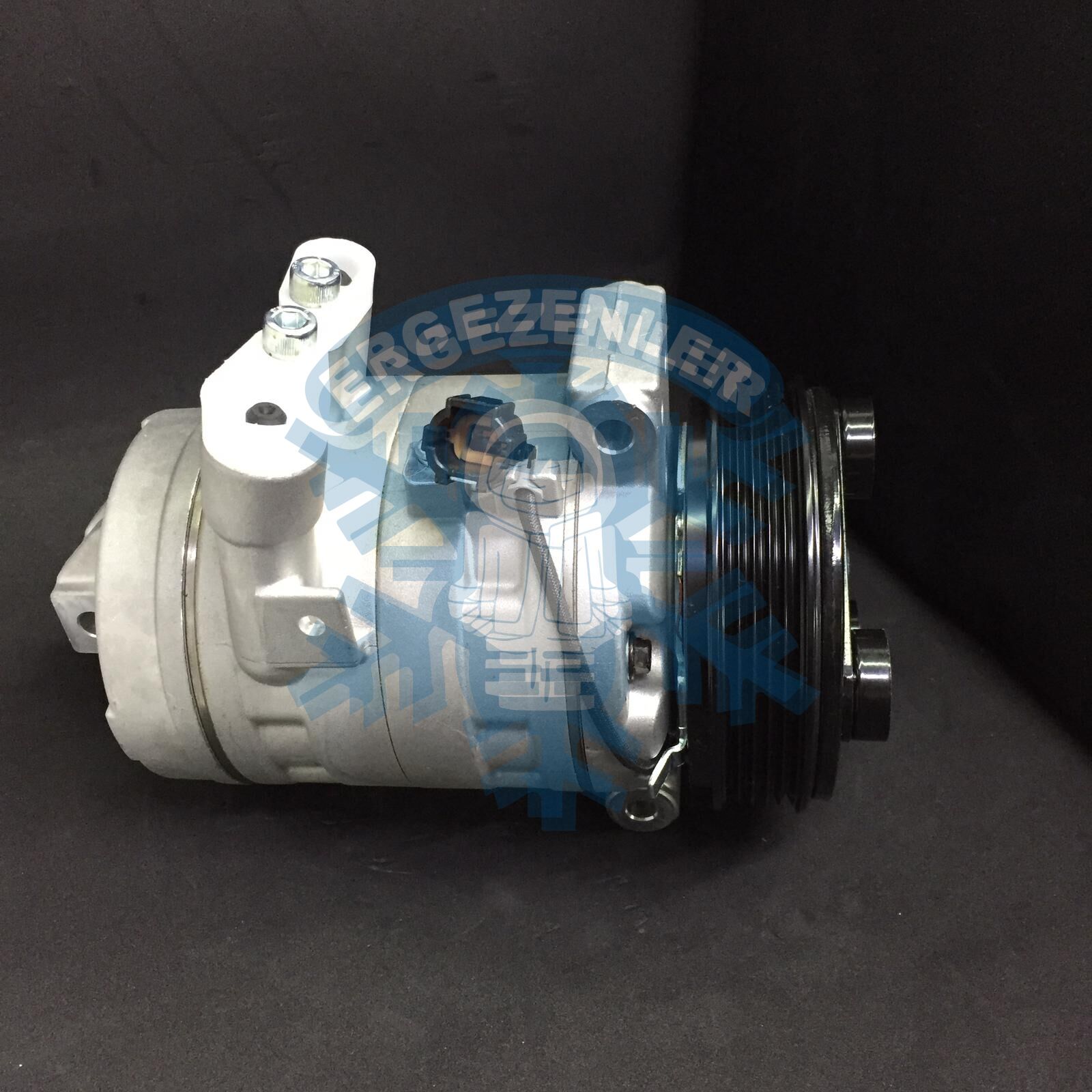 Kompresör Nissan Navara 2,3 Dci 15>*M.B. X 250 d 17-20*Renault Alaskan 2,3 Dci