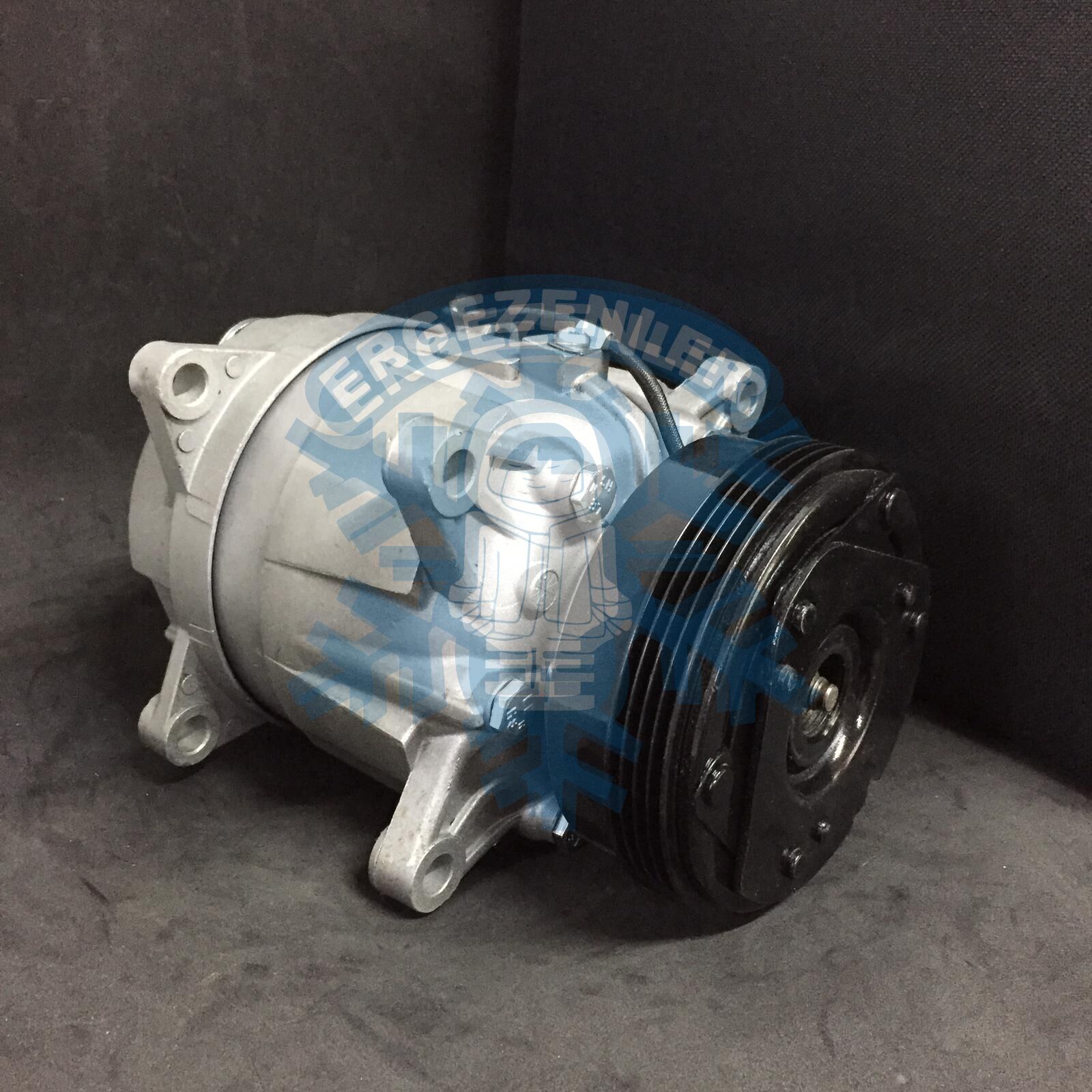 Kompresör 'REVİZYONLU'  RENAULT 19 ''EUROPA (askeri)