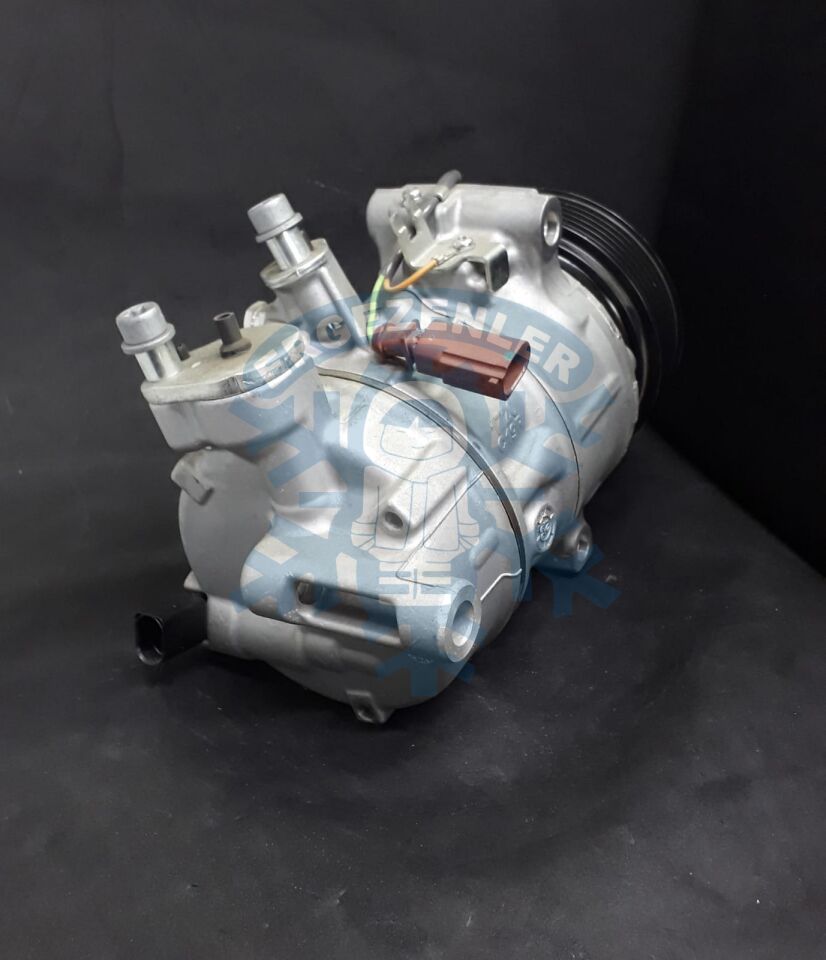 Kompresör VOLKSWAGEN GOLF 7 VP35-0062 - 5QD820803J 6pk
