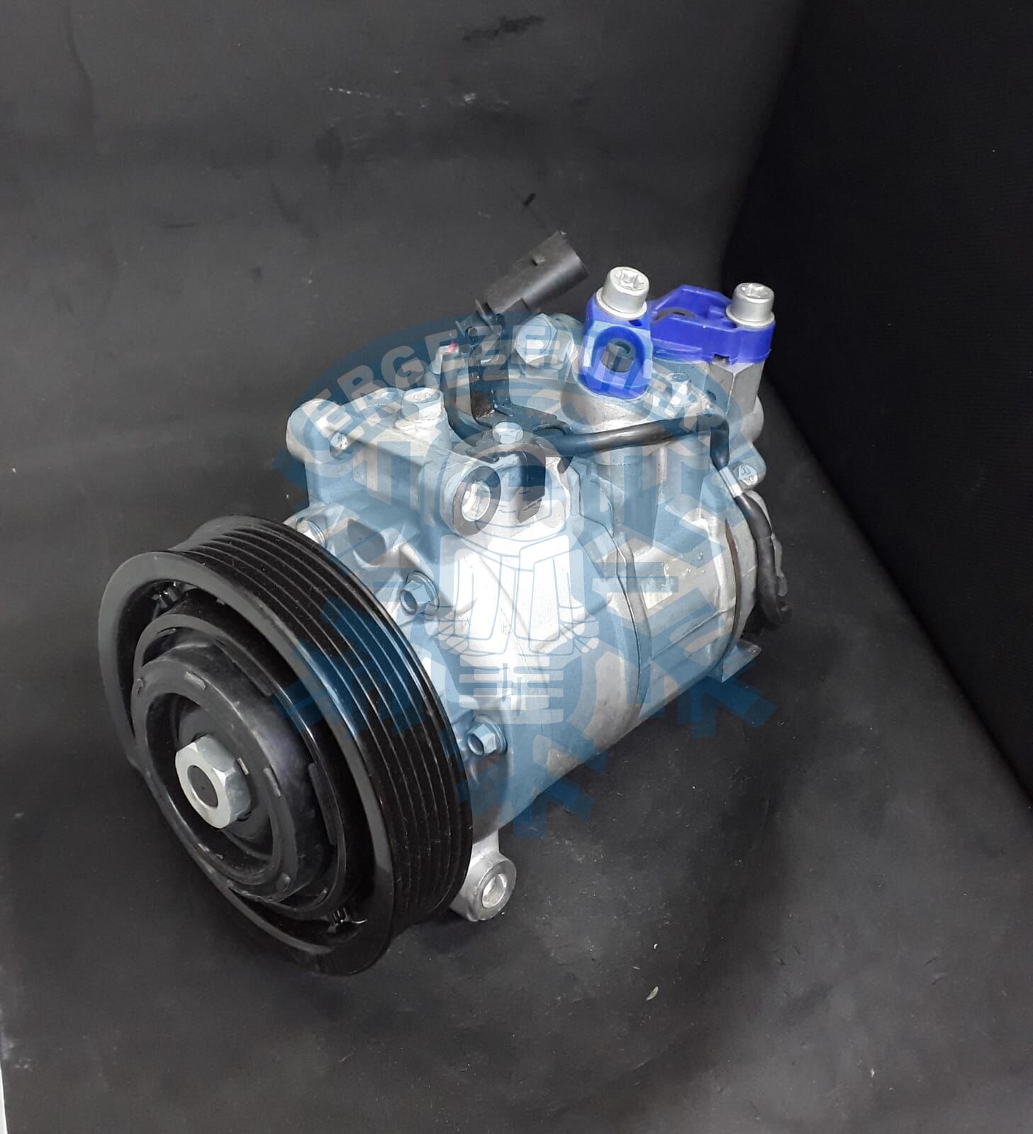 Kompresör Audi A4 FSi 3.2 Benzinli 6pk