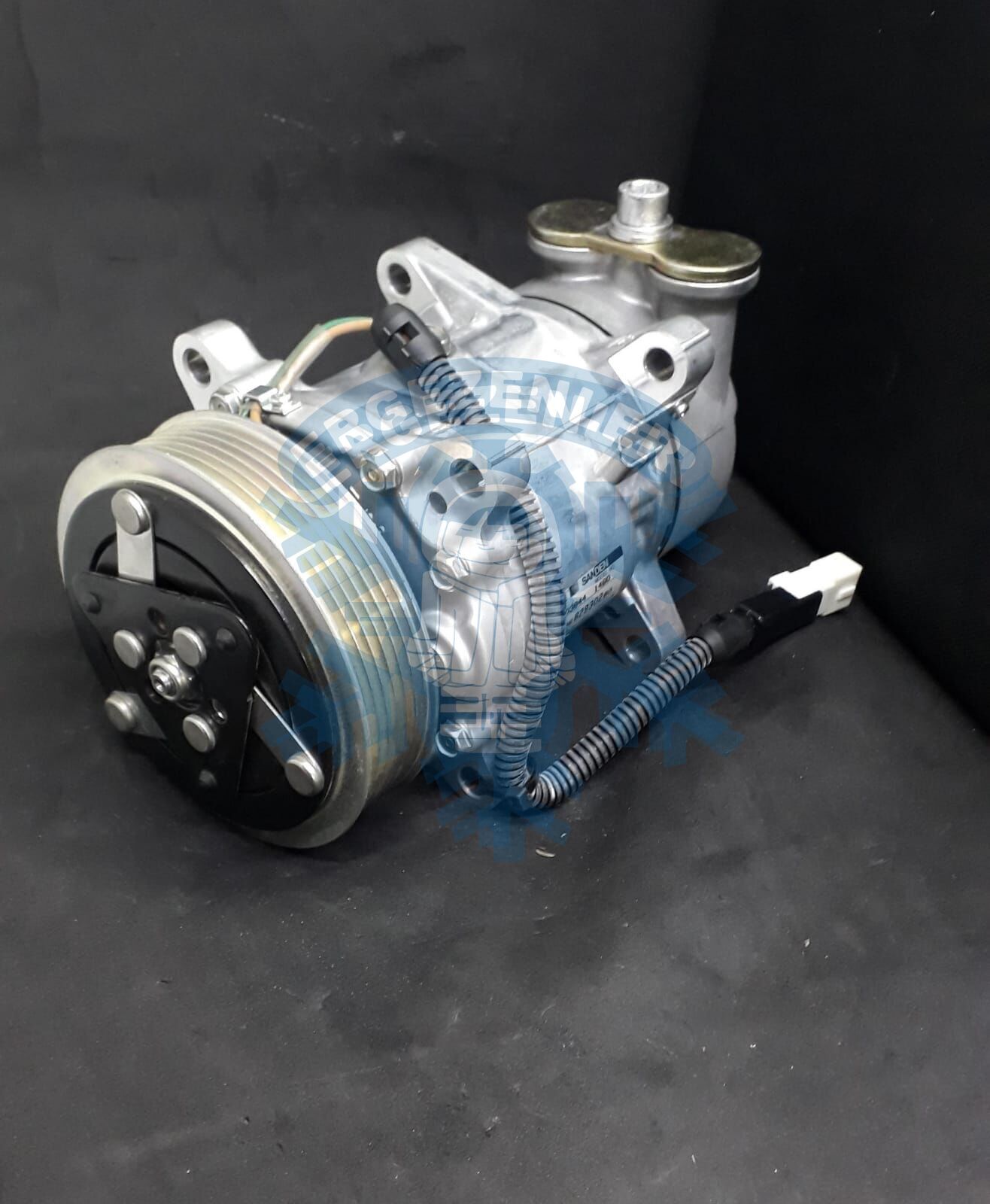 Kompresör Peugeot 206 Kulaklı 6pk