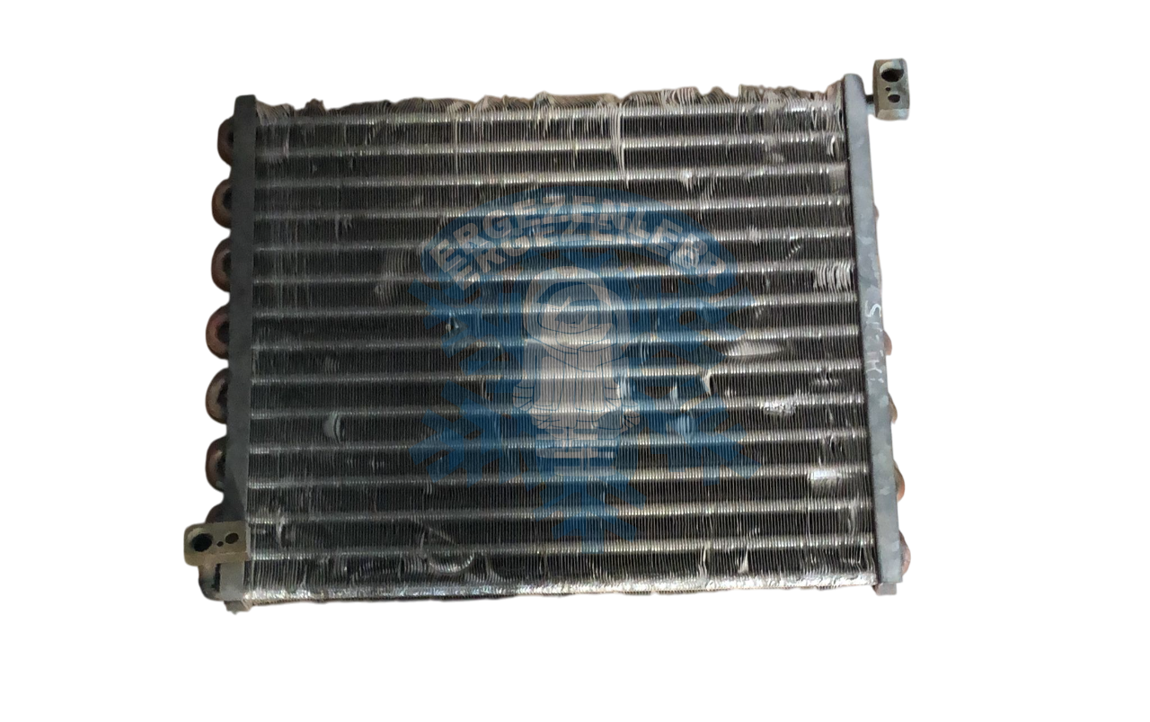 RADYATÖR, UNIVERSAL, ÖLÇÜ: 44.5x37.5 cm