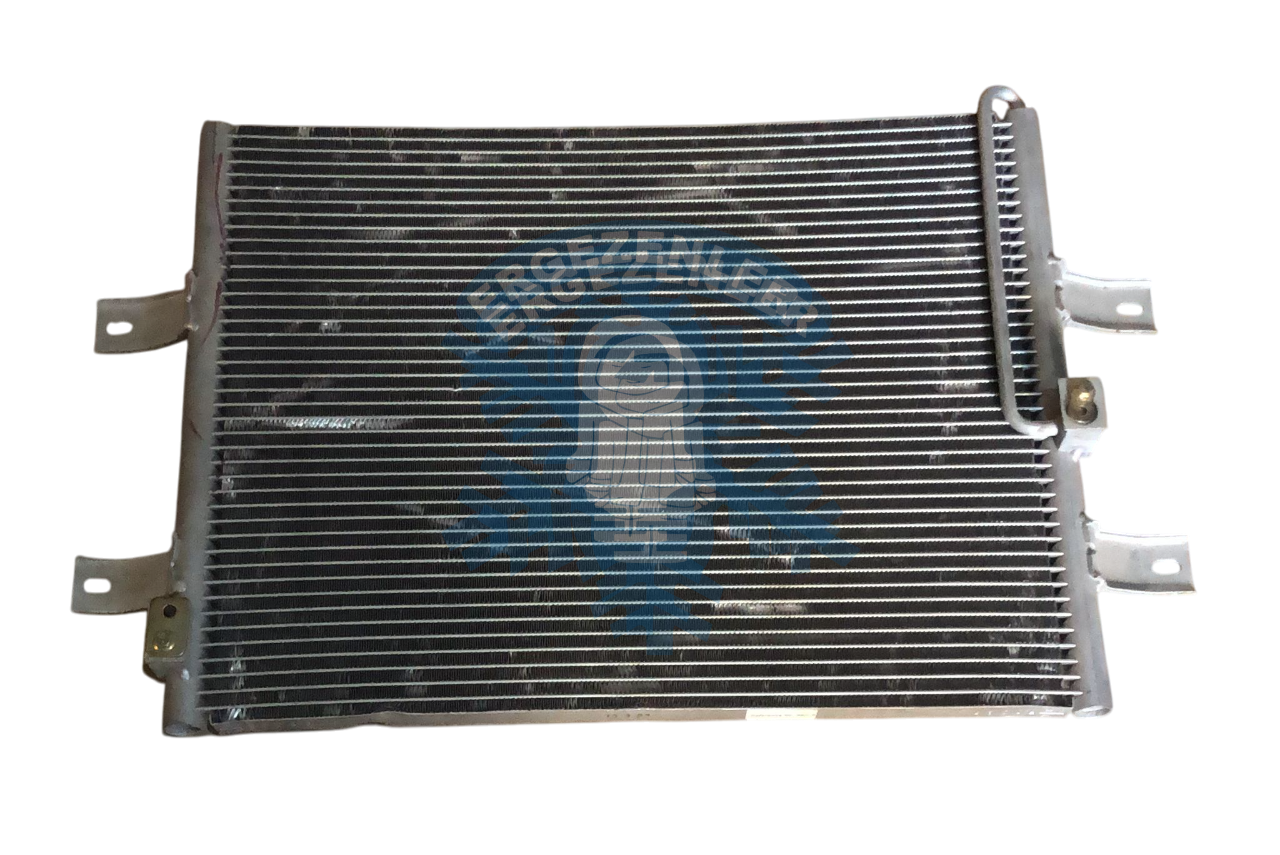 RADYATÖR, HYUNDAİ / 8, ÖLÇÜ: 56x41.5 cm