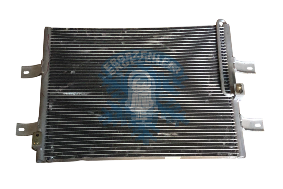 RADYATÖR, HYUNDAİ / 8, ÖLÇÜ: 56x41.5 cm