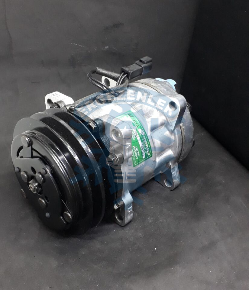 Kompresör SD7H13 Kulaklı Arkadan Çıkış 12v V Kasnak