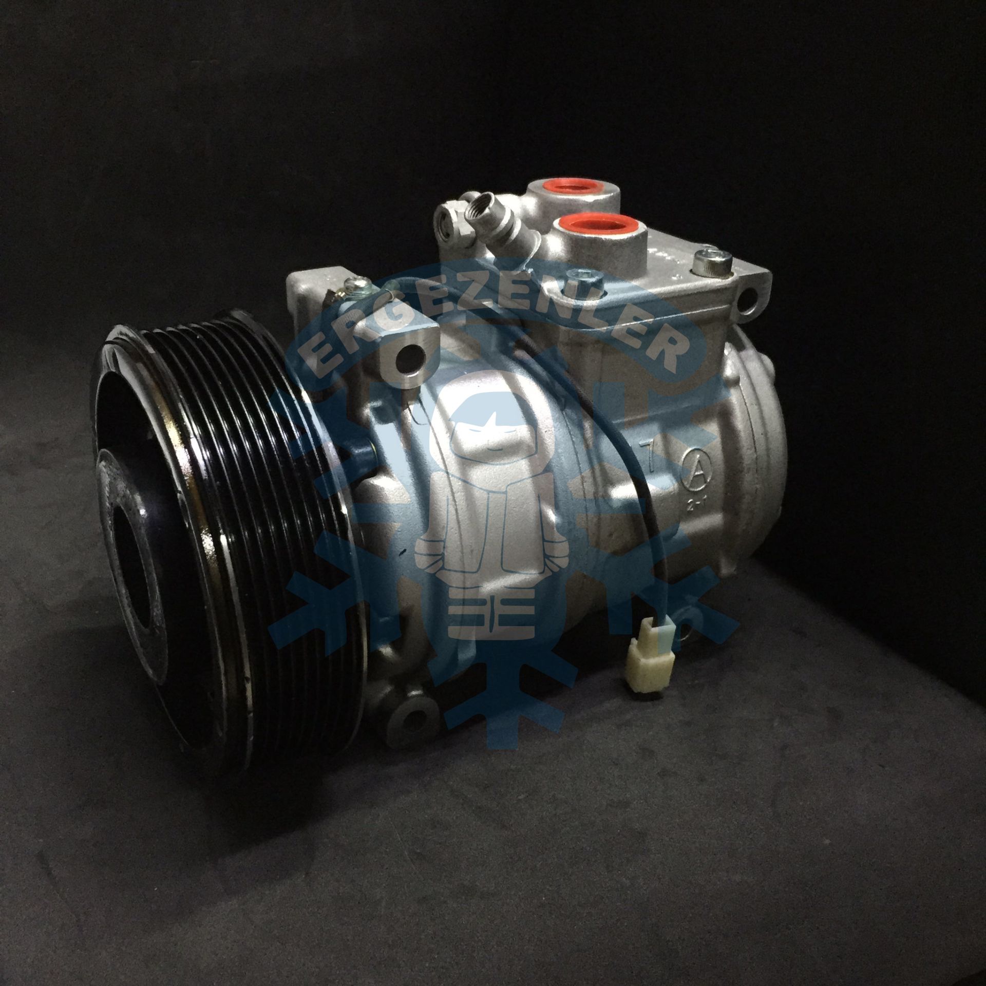 Kompresör 'REVİZYONLU'  John Deere 140mm 8Pk 12V 10PA17C