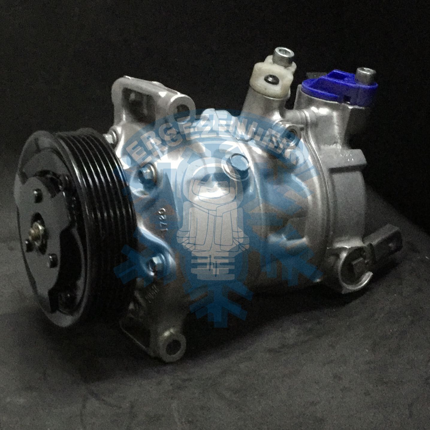 Kompresör 'REVİZYONLU'  VOLKSWAGEN GOLF İNCE GÖVDE SANDEN