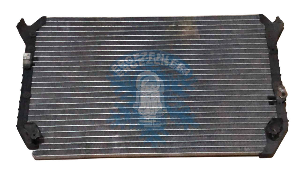 RADYATÖR, TOYOTA / 12 , ÖLÇÜ: 74x44 cm