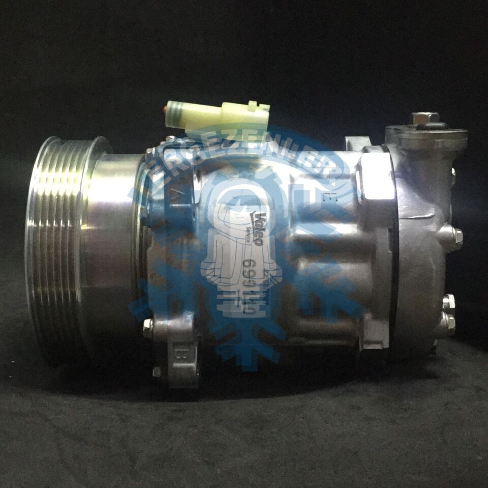 Kompresör RANGE ROVER VALEO ''8 KULAK