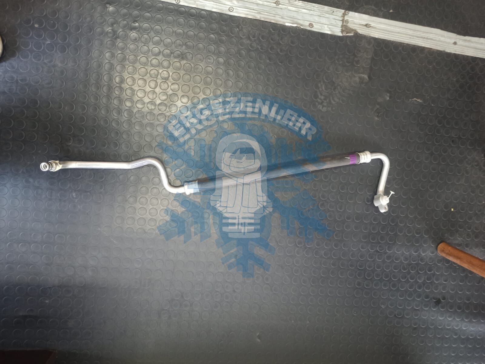 TOYOTA AVENSİS T270 KLİMA BORUSU ORJİNAL MF445230-5342