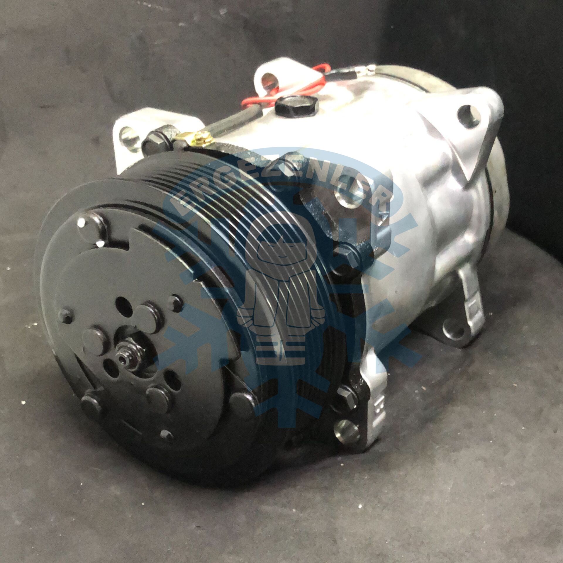 Kompresör 'REVİZYONLU' UNİVERSAL 12V ARKADAN KALIN/ KALIN ÇIKIŞ
