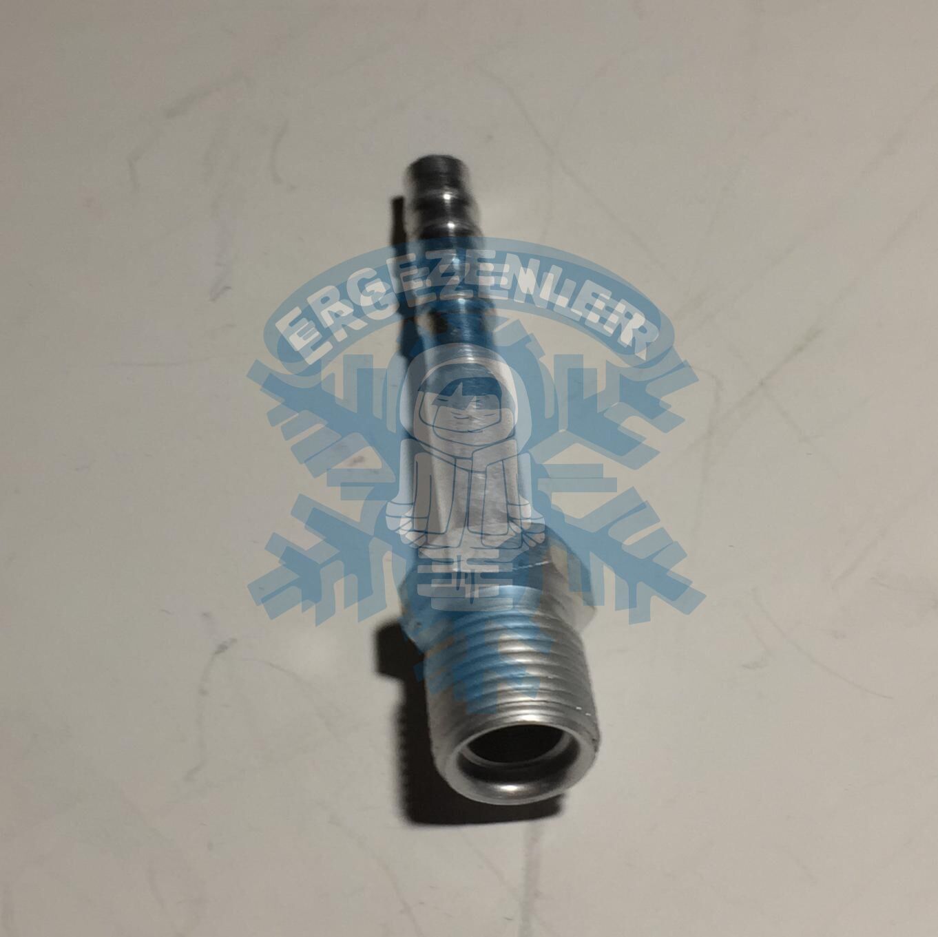 8mm DİŞİ UNIVERSAL REKOR