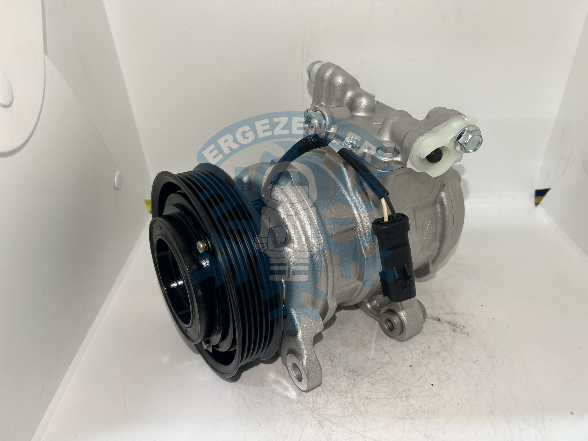 AMERİKAN KULAKLI 17 SERİLİ