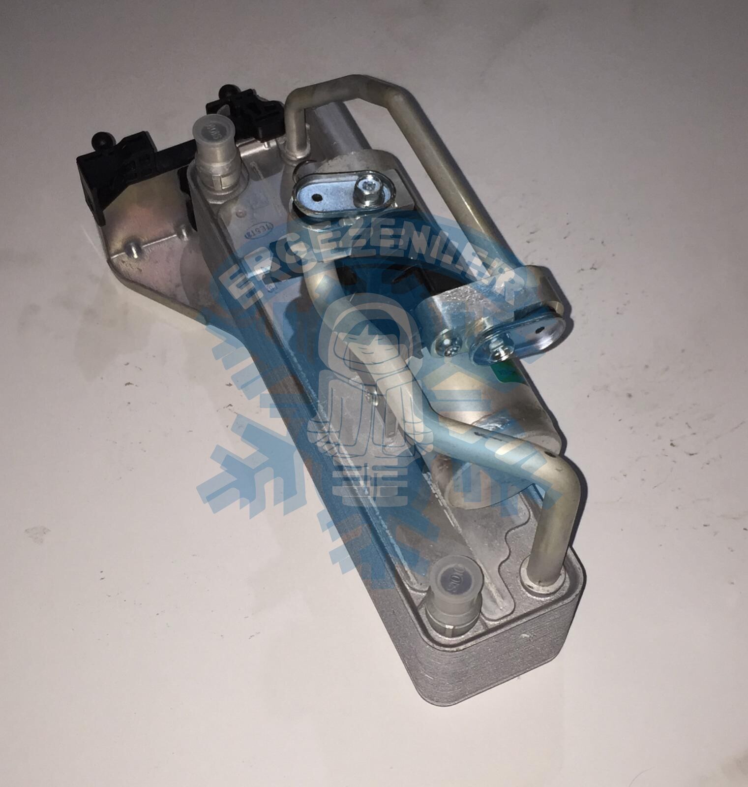 BMW 3.20 Lİ RADYATÖR YAĞ SOĞUTUCU