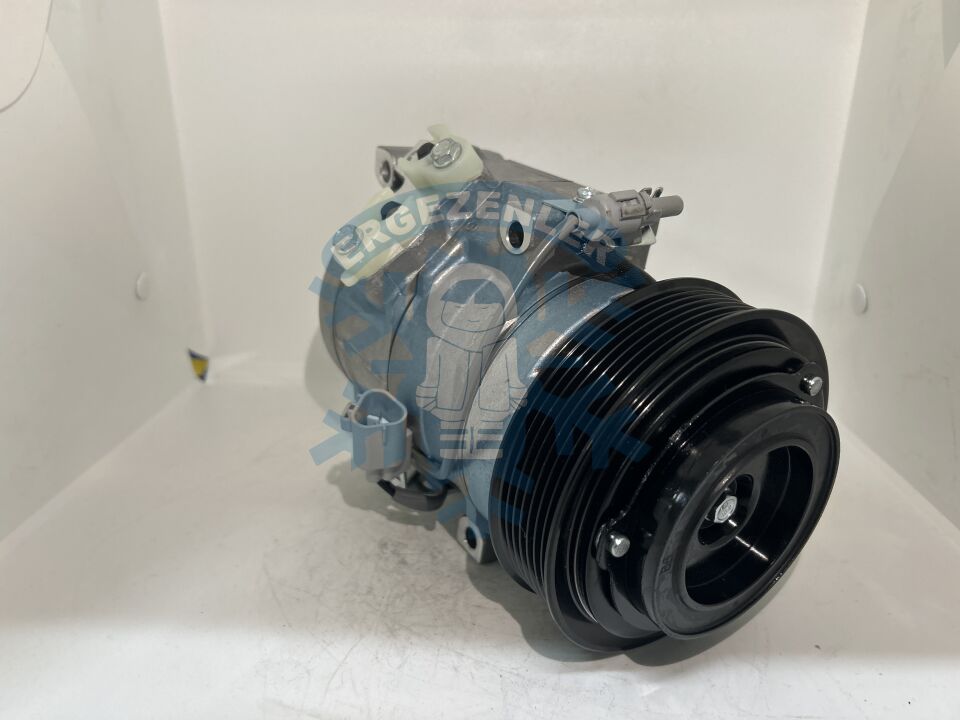 TOYOTA LAMD CRUİSER ÖZEL MODEL DİZEL